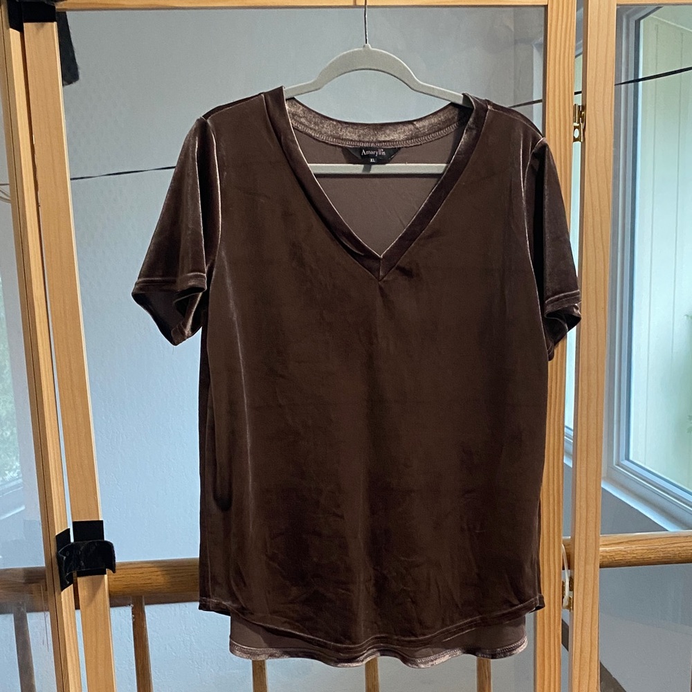 Velvety brown t-shirt XL